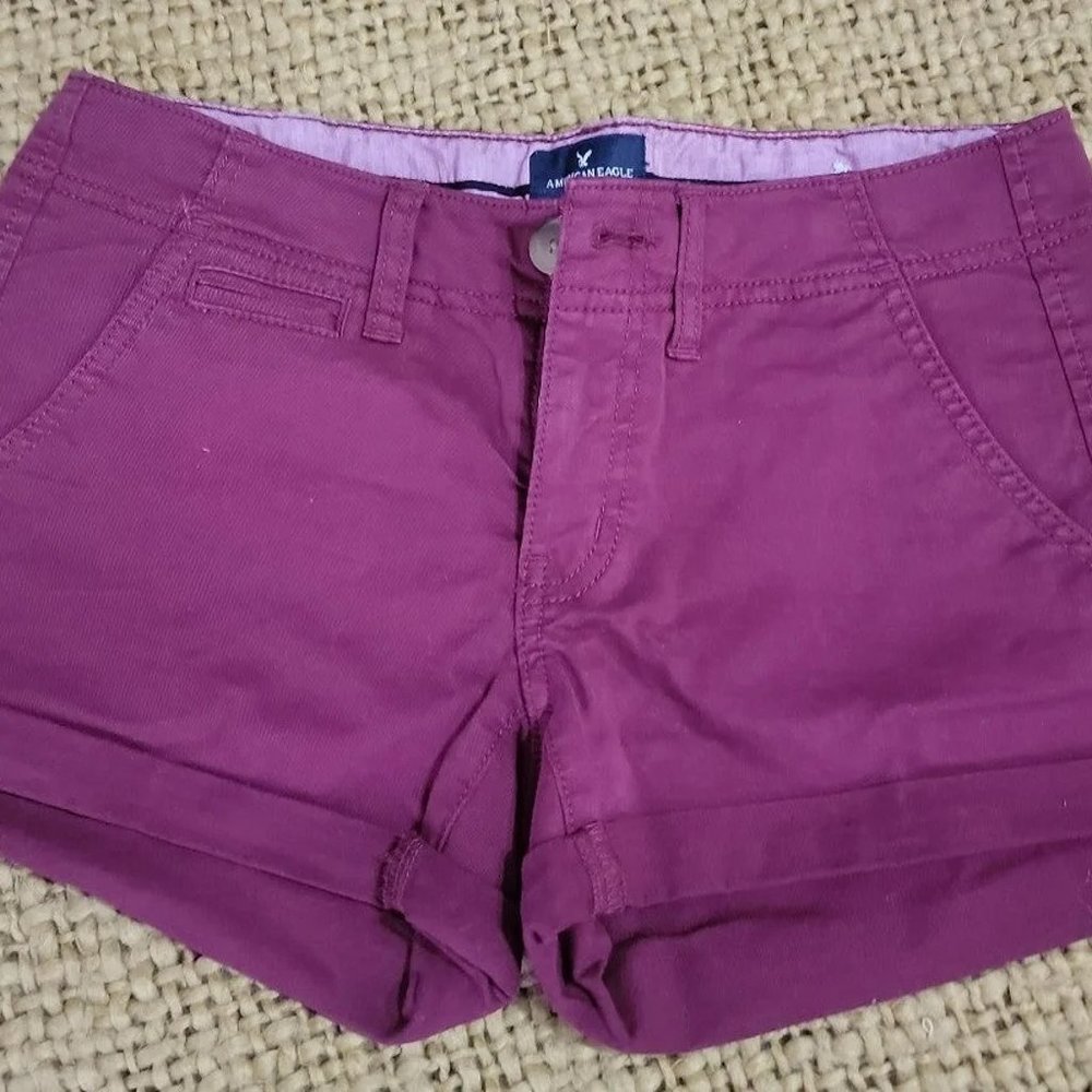 American Eagle Outfitters Shortie Stretch Size 2 NWOT